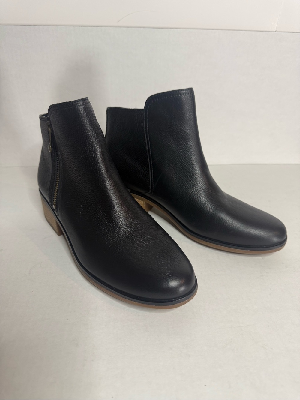 Sperry Women's Black SPERRY SEAPORT Ankle Bootie Round Toe Comfort US 7.5